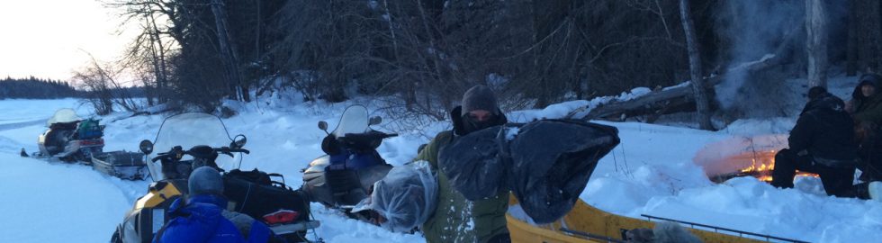 Mit DOP Andrè Zschocke auf den Iceroads in Kanada