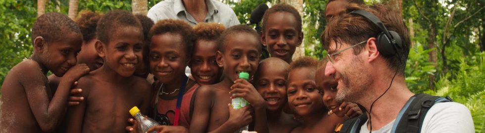 Mit DOP Pieter de Vries und Tonman Patrick Mullins in Papua Neuguinea